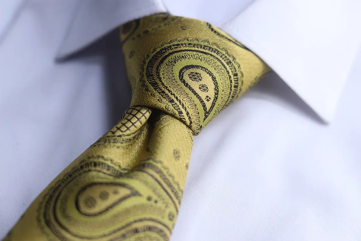 کراوات طرح دار بته جقه طلایی پوشت دار برند Fernardo - Image 2